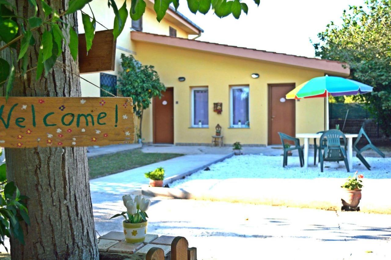 Dependance Miluna Nettuno Exteriér fotografie